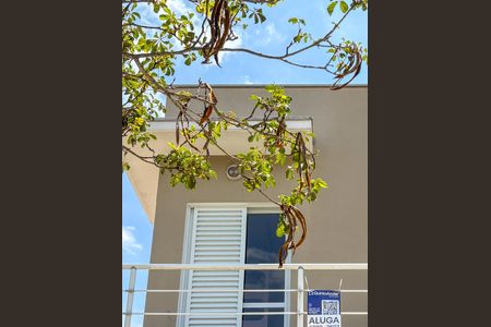 Casa de condomínio para alugar com 300m², 3 quartos e 4 vagasFachada