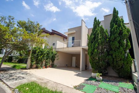 Casa de condomínio para alugar com 300m², 3 quartos e 4 vagasFachada da Casa 