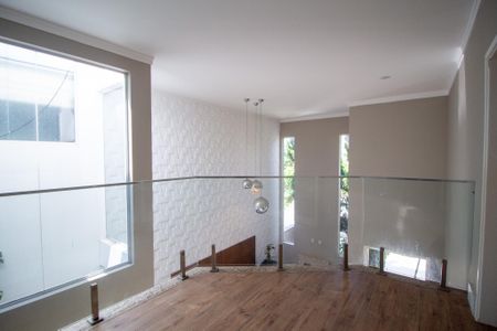 Casa de condomínio para alugar com 300m², 3 quartos e 4 vagasAcesso Suites