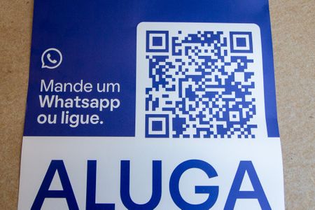 Casa de condomínio para alugar com 300m², 3 quartos e 4 vagasQR