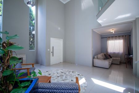 Casa de condomínio para alugar com 300m², 3 quartos e 4 vagasSala 