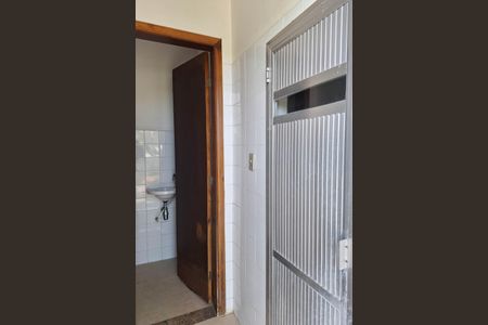 Casa de condomínio à venda com 275m², 4 quartos e 2 vagasSaúna