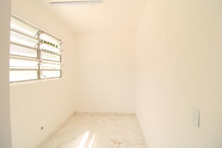 Casa para alugar com 2 quartos, 60m² em Jardim Campo Grande, São Paulo