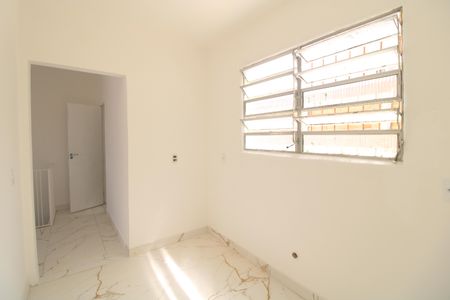 Casa para alugar com 2 quartos, 60m² em Jardim Campo Grande, São Paulo
