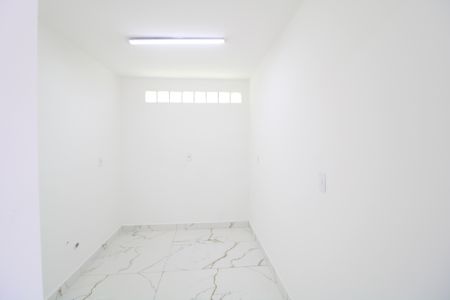 Casa para alugar com 2 quartos, 60m² em Jardim Campo Grande, São Paulo