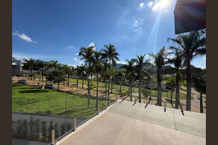 Casa de condomínio para alugar com 500m², 4 quartos e 6 vagasSuíte Master - Sacada