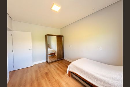 Casa de condomínio para alugar com 500m², 4 quartos e 6 vagasDemi-Suíte 1