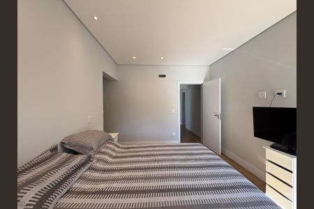 Casa de condomínio para alugar com 500m², 4 quartos e 6 vagasSuíte Master