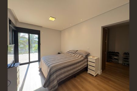 Casa de condomínio para alugar com 500m², 4 quartos e 6 vagasSuíte Master