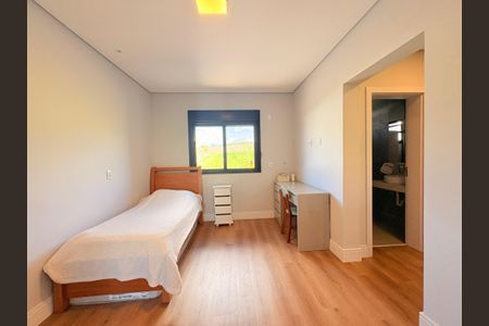 Casa de condomínio para alugar com 500m², 4 quartos e 6 vagasDemi-Suíte 1