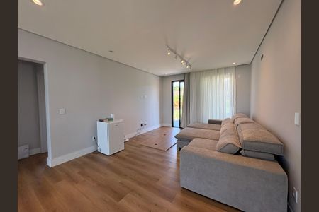 Casa de condomínio para alugar com 500m², 4 quartos e 6 vagasSala do andar superior