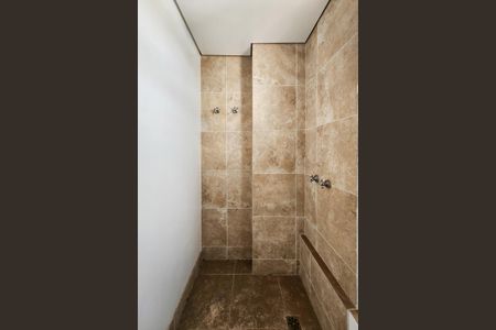 Apartamento à venda com 135m², 3 quartos e 3 vagas Apartamento à venda com 135m², 3 quartos e 3 vagasBanheiro da Suíte 2