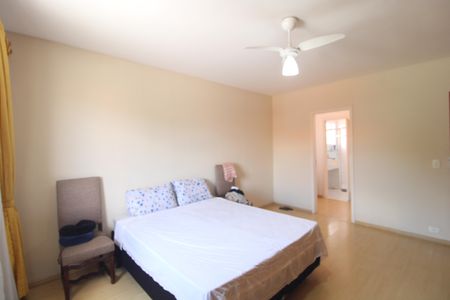 Casa para alugar com 280m², 3 quartos e 2 vagasSuíte