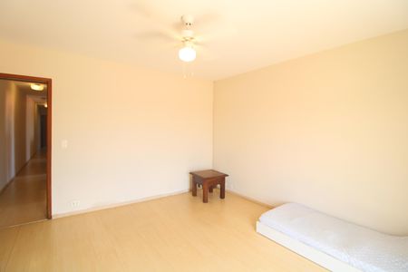 Casa para alugar com 280m², 3 quartos e 2 vagasQuarto 1