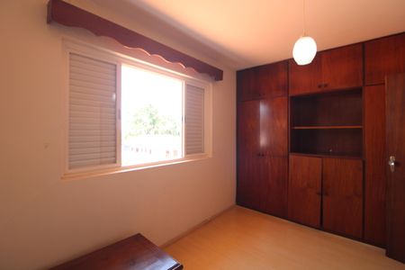 Casa para alugar com 280m², 3 quartos e 2 vagasQuarto 2