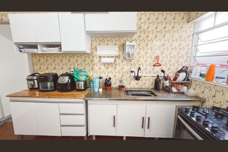 Casa para alugar com 75m², 2 quartos e 2 vagas Casa para alugar com 75m², 2 quartos e 2 vagasCozinha