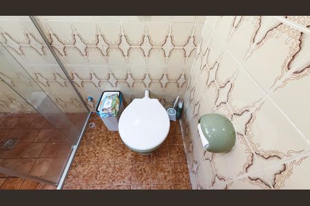 Casa para alugar com 75m², 2 quartos e 2 vagas Casa para alugar com 75m², 2 quartos e 2 vagasBanheiro