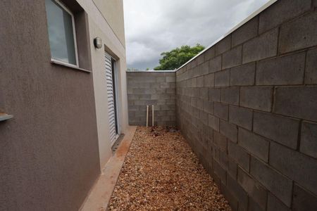 Apartamento para alugar com 52m², 2 quartos e 1 vagaQuintal 