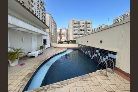 Apartamento à venda com 45m², 2 quartos e 1 vagaÁrea comum - Piscina