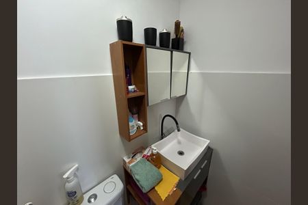 Apartamento à venda com 45m², 2 quartos e 1 vagaBanheiro