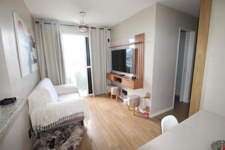 Sala de apartamento à venda com 2 quartos, 45m² em Vicente de Carvalho, Rio de Janeiro