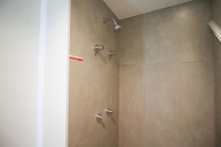 Studio para alugar com 25m², 1 quarto e sem vaga Studio para alugar com 25m², 1 quarto e sem vagaBanheiro