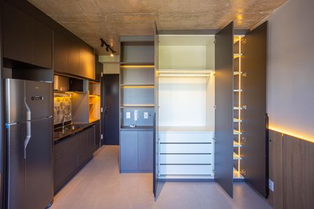 Studio de kitnet/studio para alugar com 1 quarto, 25m² em Indianópolis, São Paulo