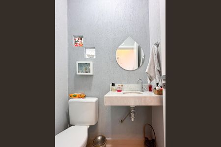 Casa para alugar com 122m², 2 quartos e 2 vagasLavabo