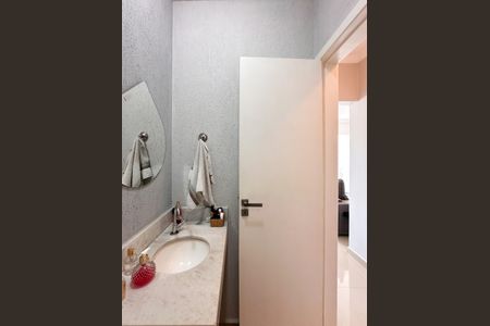 Casa para alugar com 122m², 2 quartos e 2 vagasLavabo