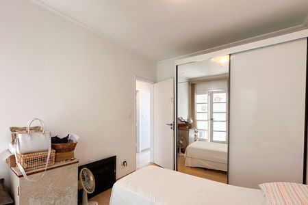 Casa para alugar com 122m², 2 quartos e 2 vagasSuíte 1