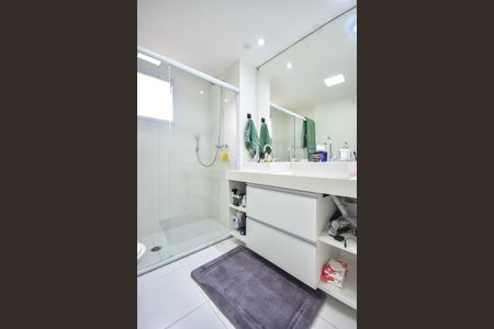 Apartamento para alugar com 125m², 3 quartos e 2 vagasBanheiro Suíte 