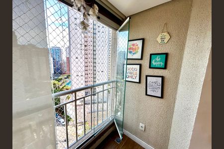 Varanda da Sala de apartamento para alugar com 2 quartos, 50m² em Vila Augusta, Guarulhos