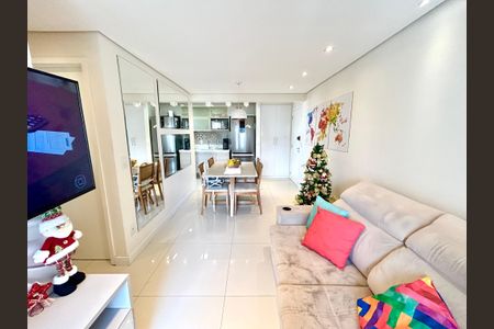 Sala de apartamento para alugar com 2 quartos, 50m² em Vila Augusta, Guarulhos