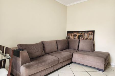 Casa para alugar com 102m², 2 quartos e 1 vaga Casa para alugar com 102m², 2 quartos e 1 vagaSala