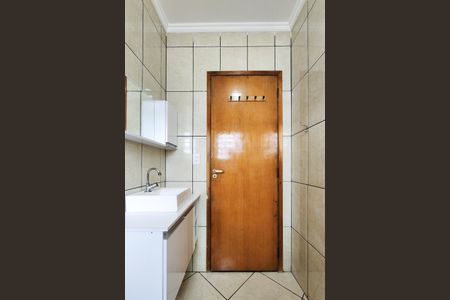 Casa para alugar com 102m², 2 quartos e 1 vaga Casa para alugar com 102m², 2 quartos e 1 vagaBanheiro