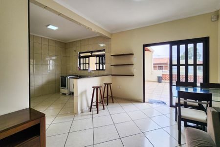Casa para alugar com 102m², 2 quartos e 1 vaga Casa para alugar com 102m², 2 quartos e 1 vagaSala