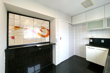 Apartamento para alugar com 110m², 3 quartos e 2 vagasCozinha