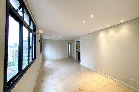 Apartamento para alugar com 110m², 3 quartos e 2 vagasSala