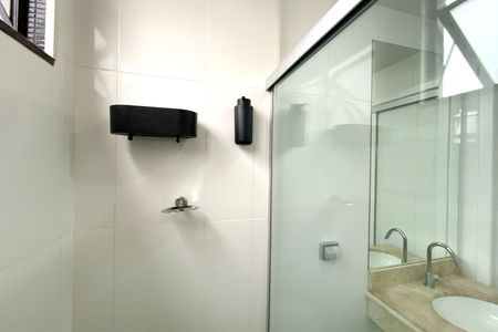 Apartamento para alugar com 110m², 3 quartos e 2 vagasBanheiro