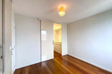 Apartamento para alugar com 110m², 3 quartos e 2 vagasSuite 1