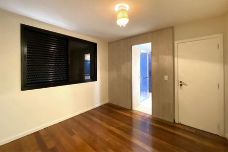 Apartamento para alugar com 110m², 3 quartos e 2 vagasSuite 1