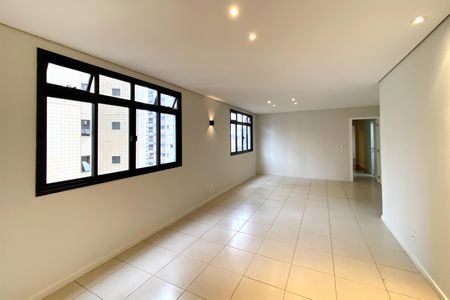 Apartamento para alugar com 110m², 3 quartos e 2 vagasSala