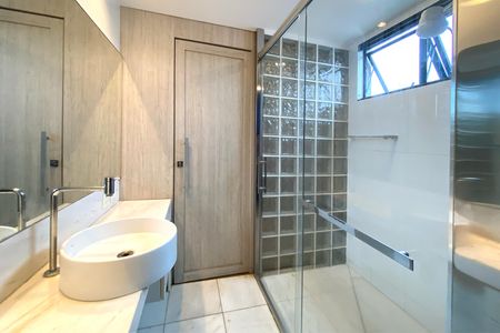 Apartamento para alugar com 110m², 3 quartos e 2 vagasBanheiro da Suíte 1