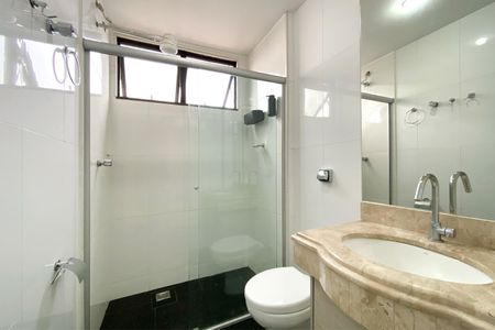 Apartamento para alugar com 110m², 3 quartos e 2 vagasBanheiro