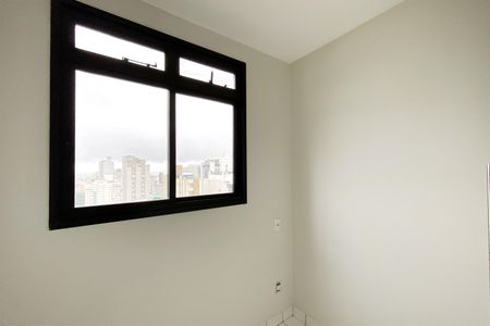 Apartamento para alugar com 110m², 3 quartos e 2 vagasQuarto de Serviço