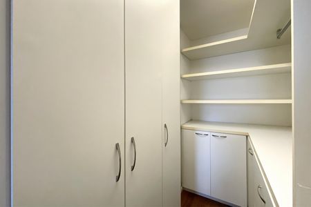 Apartamento para alugar com 110m², 3 quartos e 2 vagasCloset da suíte 1