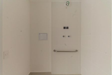 Banheiro de apartamento à venda com 1 quarto, 25m² em Penha de França, São Paulo