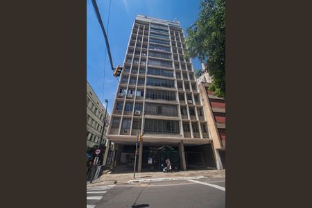 Apartamento para alugar com 180m², 3 quartos e 1 vagaFachada