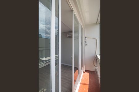 Apartamento para alugar com 180m², 3 quartos e 1 vagaVaranda
