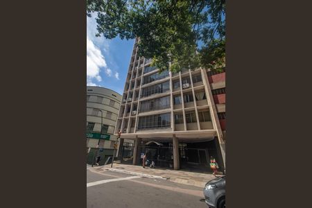 Apartamento para alugar com 180m², 3 quartos e 1 vagaFachada